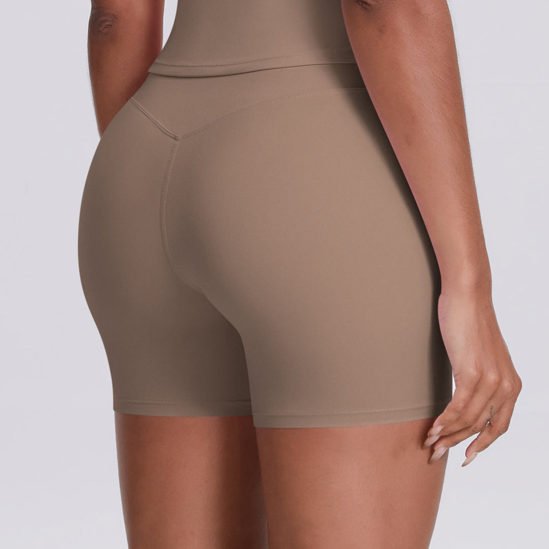 Colorblock V-Waist Cross Sports Shorts