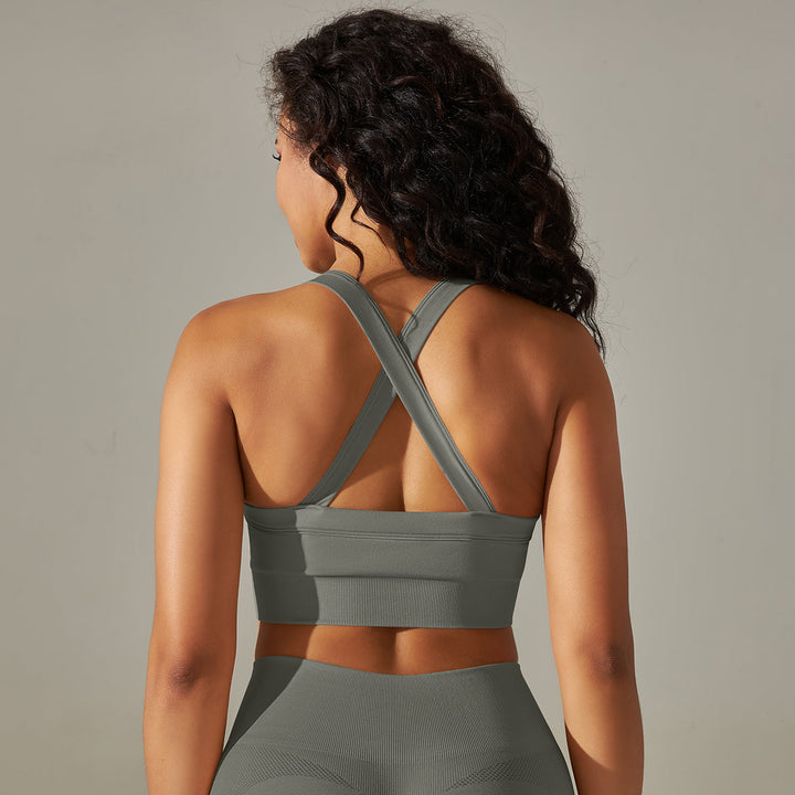 Seamless Cross-Back Sports Bra